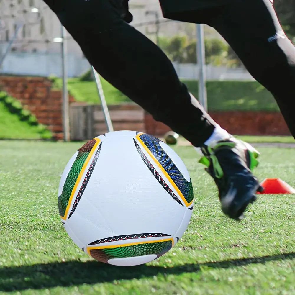 Size 5 Soccer Ball, Football Training Balls, Soccer Trainer Ball, Professional Football Training Equipment for Youth & Adults, Ideal for Indoor & Outdoor Ball Sports, Soccer Gear